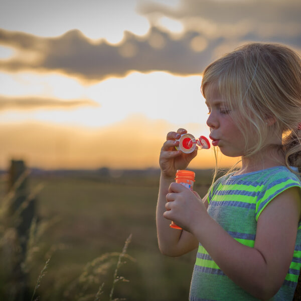 Thema fotoshoot op locatie met Sara en Mathias