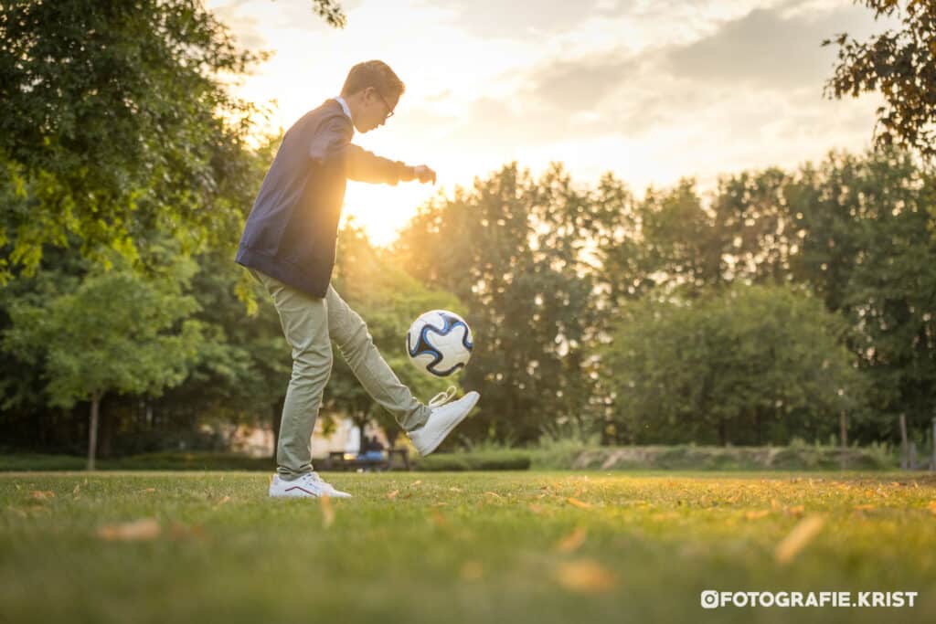 Fotoshoot met Thybo thema Voetbal in het SergeBerten park te Menen-FotografieKrist (2)