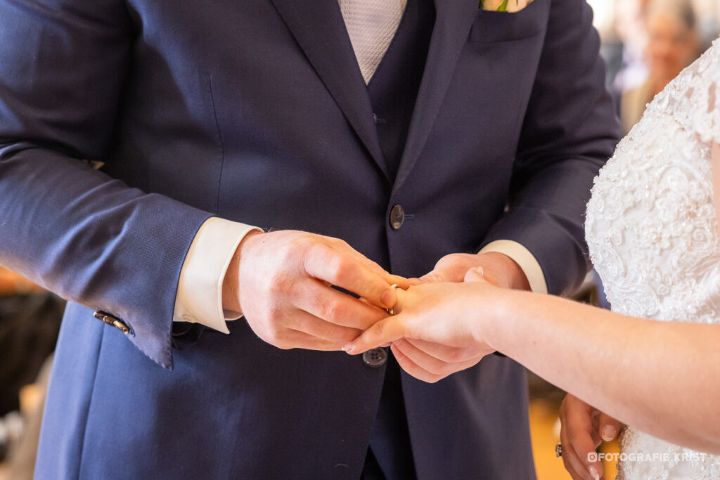 Huwelijk Peggy & David - Stadhuis Knokke - Trouwfotograaf Krist