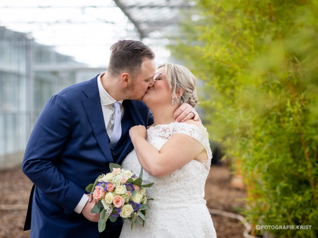 Fotolocatie Serre Zomerbar B&B Buytenhuys Huwelijksfotograaf Krist Menen