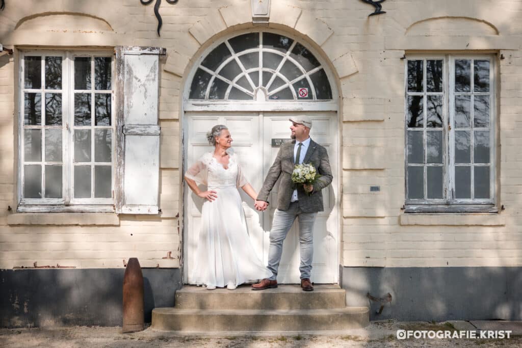 Huwelijk Sofie&Yourick Fotolocatie Kasteelpark Zonnebeke - FotografieKrist