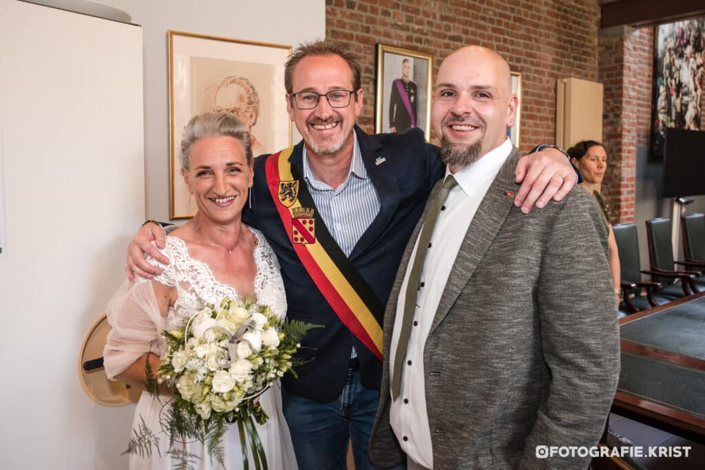 Huwelijk Sofie&Yourick Stadhuis Wervik FotografieKrist